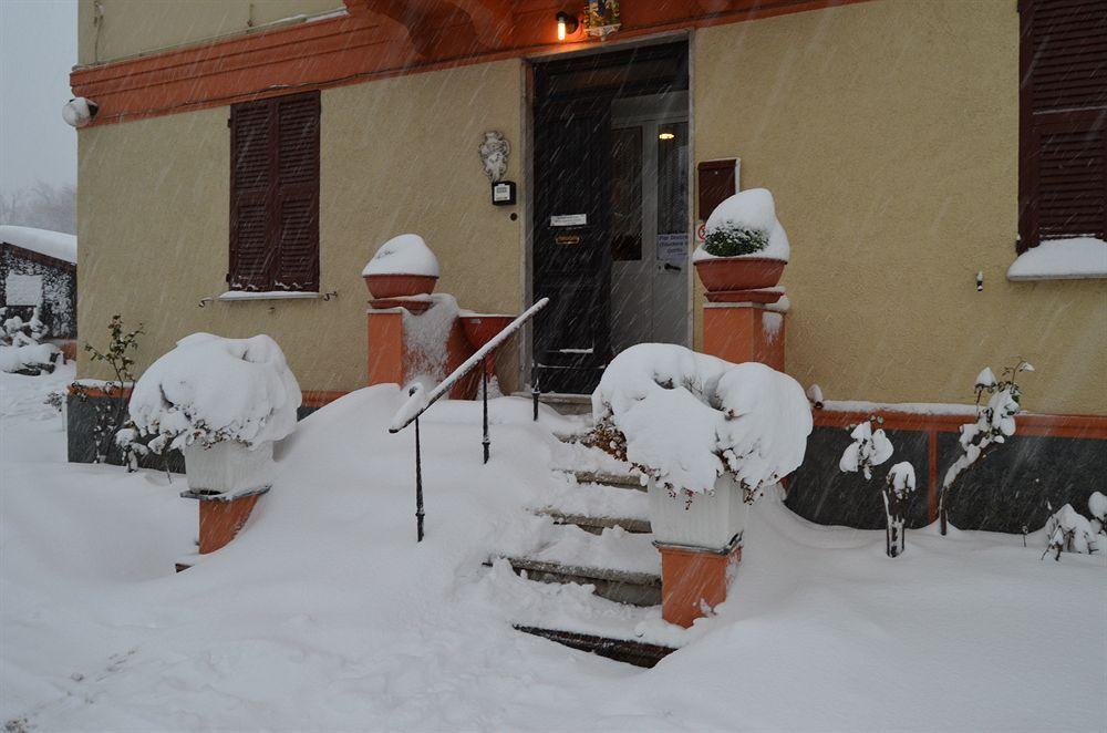 Albergo Chiara Savignone Buitenkant foto