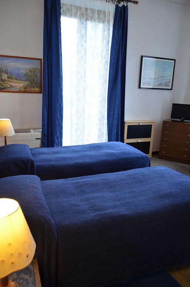 Albergo Chiara Savignone Buitenkant foto